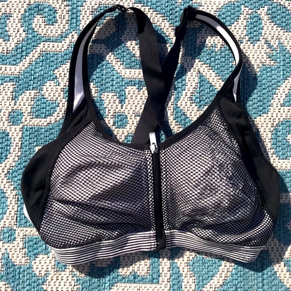 VSX Victoria’s Secret Front Closure Sports Bra - Picture 2 of 5